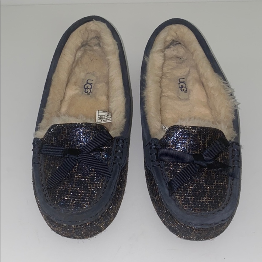 Ugg slippers